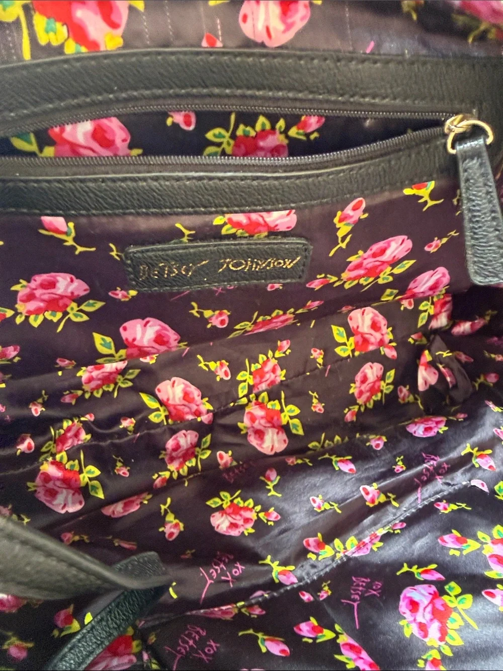 Luv Betsey Johnson Black & Striped Satchel w/ Matching Wristlet 2 BJ 🌺 - Picture 5 of 12